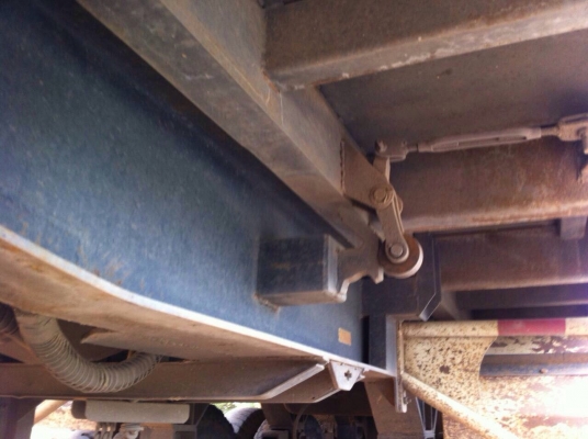 ขายรถพ่วงดัมพ์ HINO FN2KWE เครื่อง P11C-320 แรง ช่วงล่าง ZM8 น็อต 7 เกียร์เดินหน้า