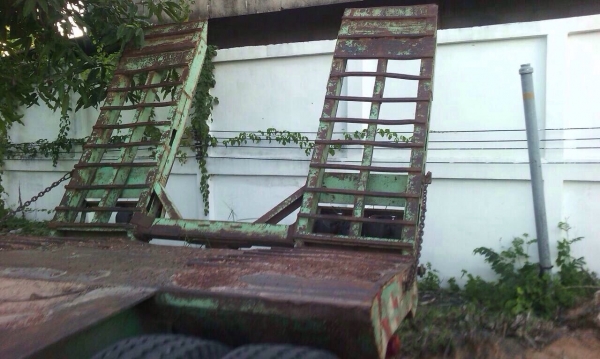 ขายหางโรเบท ยาว 12 เมตร 2 เพลา กว้าง 2.50 เมตร ทะเบียนพร้อม ขายหางโรเบท ยาว 12 เมตร 2 เพลา กว้าง 2.50 เมตร ทะเบียนพร้อม