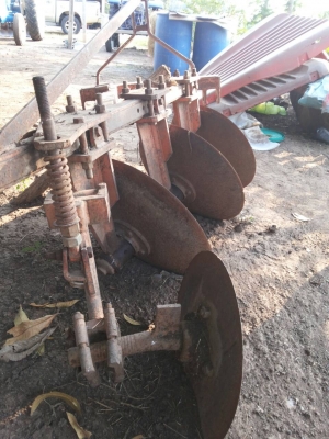 ขายผานบุก 22 นิ้วลูกปืนแน่นเนื้อสวยใบเต็มเหมาะสำหรับรถ 18 ถึง 30 แรงม้า