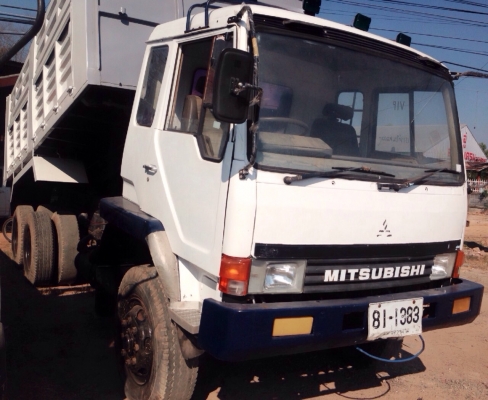 MITSUBISHI FUSO FN527 - 195 HP 6D16 TD-5088 สิบล้อดั๊มพ์ 2 เพลา กระบะดั๊มพ์เหล็ก 12 ตันสีสีนใหม่ๆอย่างสวย เครื่องเดิมเกียร์เดิม 10 SPEED แน่นแรงดีไม่มีเยิ้ม ภายในเก๋งคอนโซลสวยครบ พวงมาลัยเพาเวอร์ ระบบเบรคทริ๊ปฟี้ครบครัน ช่วงล่างคัชซีสวยไม่แตกไม่บวม เอกสาร