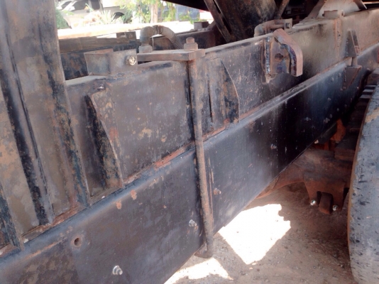 MITSUBISHI FUSO FN527 - 195 HP 6D16 TD-5088 สิบล้อดั๊มพ์ 2 เพลา กระบะดั๊มพ์เหล็ก 12 ตันสีสีนใหม่ๆอย่างสวย เครื่องเดิมเกียร์เดิม 10 SPEED แน่นแรงดีไม่มีเยิ้ม ภายในเก๋งคอนโซลสวยครบ พวงมาลัยเพาเวอร์ ระบบเบรคทริ๊ปฟี้ครบครัน ช่วงล่างคัชซีสวยไม่แตกไม่บวม เอกสาร