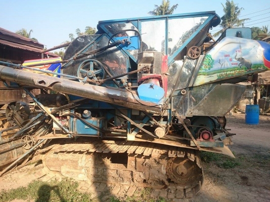 ขายรถเกี่ยวข้าว เจ้าช้างไวไฟ