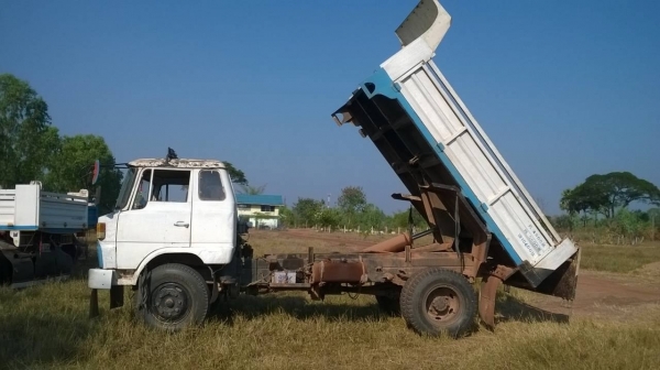 ขาย 6 ล้อดั้ม ยาง 900 HINO KL300 เครื่อง EH100 150 แรงม้า เฟืองท้ายจัมโบ้ พวงมาลัยพาวเวอร์ ยางเต็มทั้ง 6 เส้น ดั้มสวย ทะเบียนพร้อมโอน ราคาต่อรองได้ครับ