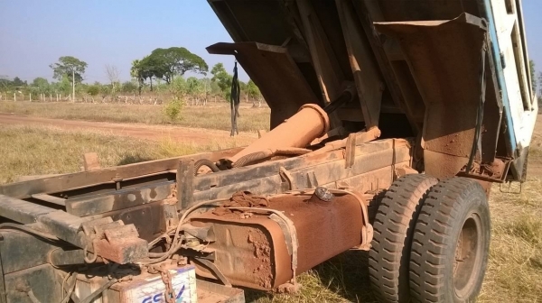 ขาย 6 ล้อดั้ม ยาง 900 HINO KL300 เครื่อง EH100 150 แรงม้า เฟืองท้ายจัมโบ้ พวงมาลัยพาวเวอร์ ยางเต็มทั้ง 6 เส้น ดั้มสวย ทะเบียนพร้อมโอน ราคาต่อรองได้ครับ