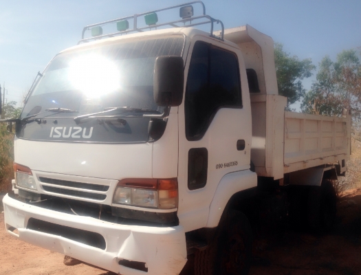 ISUZU NRR 210 HP 6HH1 หกล้อดั๊มพ์ กระบะดั๊มพ์เหล็ก 6 ตันความยาว 3.60 เมตรสภาพสวยพร้อมใช้งานได้เลยครับ ภายในเก๋งคอนโซลสวยครบ แอร์ พวงมาลัยเพาเวอร์ ระบบเบรคทริ๊ปฟี้ครบครัน ช่วงล่างคัชซีสวยเดิมๆ ยาง 8.25 ขอบ 16 สภาพดี 70\% เอกสารทะเบียนชุดโอนครบพร้อม ราคาต่อร ISUZU NRR 210 HP 6HH1 หกล้อดั๊มพ์ กระบะดั๊มพ์เหล็ก 6 ตันความยาว 3.60 เมตรสภาพสวยพร้อมใช้งานได้เลยครับ ภายในเก๋งคอนโซลสวยครบ แอร์ พวงมาลัยเพาเวอร์ ระบบเบรคทริ๊ปฟี้ครบครัน ช่วงล่างคัชซีสวยเดิมๆ ยาง 8.25 ขอบ 16 สภาพดี 70\% เอกสารทะเบียนชุดโอนครบพร้อม ราคาต่อร