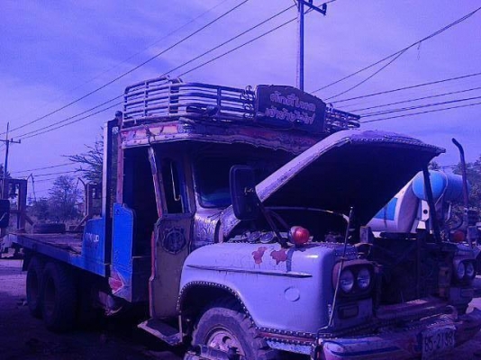 ***ขายแล้วครับขอบคุณ Truck2hand ขาย10ล้อ1เพลา หางปลา/ท้ายลาด ขึ้นรถเกี่ยว/แบคโฮ100/120 ISUZU TX 6BD1-165แรง (ลงเล่ม) เครื่อง/เกียร์ฟิตมาใหม่ แน่นๆ แรงดี อึด ทน ไม่จุกจิก เกียร์ดีไม่หลุด ครับ ช่วงล่างใหญ่ เพลาเดียวFUSO คัสซีดี เดิม ไม่ปะไม่ดาม มีบวมๆบ้าง ห ***ขายแล้วครับขอบคุณ Truck2hand ขาย10ล้อ1เพลา หางปลา/ท้ายลาด ขึ้นรถเกี่ยว/แบคโฮ100/120 ISUZU TX 6BD1-165แรง (ลงเล่ม) เครื่อง/เกียร์ฟิตมาใหม่ แน่นๆ แรงดี อึด ทน ไม่จุกจิก เกียร์ดีไม่หลุด ครับ ช่วงล่างใหญ่ เพลาเดียวFUSO คัสซีดี เดิม ไม่ปะไม่ดาม มีบวมๆบ้าง ห