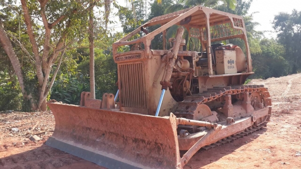 ขายรถแทร็กเตอร์ตีนตะขาบKOMATSU D50P-15 เครื่องดี ทำงานดี  ทำงานคล่อง สภาพพร้อมทำงาน สนใจโทร 090-8588220คุณนะ ID:narong498 หรือwww.truck.in.th/498 หรือfb:ณรงค์ ซื้อขายรถมือสอง(เว็บไซต์ส่วนตัว)