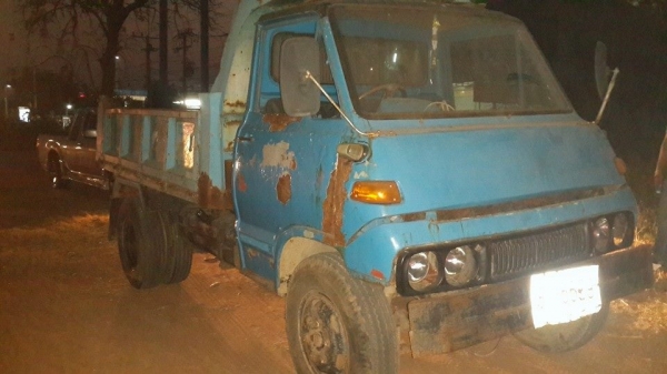 ขาย6ล้อดัมพ์เล็ก toyota bu12 85แรง แชชซีสวยเครื่องดี สภาพพร้อมใช้งานวิ่งทางไกลได้ เอกสารเล่มทะเบียนพร้อมโอน กระบะดี ดัมพ์ยิงหลัง