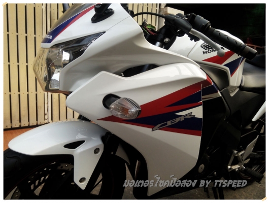 ขาย CBR 150R หัวฉีดรถบ้านมือเดียวสีขาวปี 55
