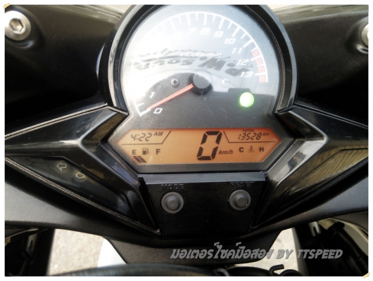 ขาย CBR 150R หัวฉีดรถบ้านมือเดียวสีขาวปี 55