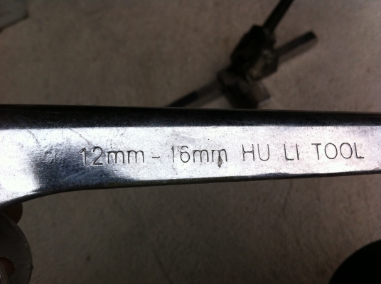 ชุดดึงสายรัดกล่อง HULI และตัวย่ำสายรัดให้ติดกัน ขนาด 12- 16 มม.