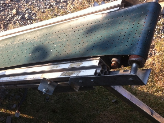 ชุดสายพานลำเลียง ขนาดหน้ากว้าง 6 นิ้ว ยาว 1ม. ขับด้วยมอเตอร์เกียร์ทด PANASONIC (มี 6 ชุด)