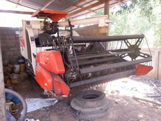 ขายรถเกี่ยวข้าวพร้อมเทรลเลอร์KUBOTA DC70G ระบบอุ้ม เครื่องดี ทำงานขยัน เกี่ยวเร็ว สภาพพร้อมใช้งาน สนใจโทร 090-8588220คุณนะ ID:narong498 หรือwww.truck.in.th/498 หรือfb:ณรงค์ ซื้อขายรถมือสอง(เว็บไซต์ส่วนตัว