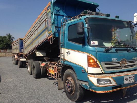 ขายรถ 10 ล้อ HINO 3 เพลา 245 แรงม้า พร้อมพ่วง โทร 0814458684 มาดูรถก่อน แล้วมาคุยกันครับ