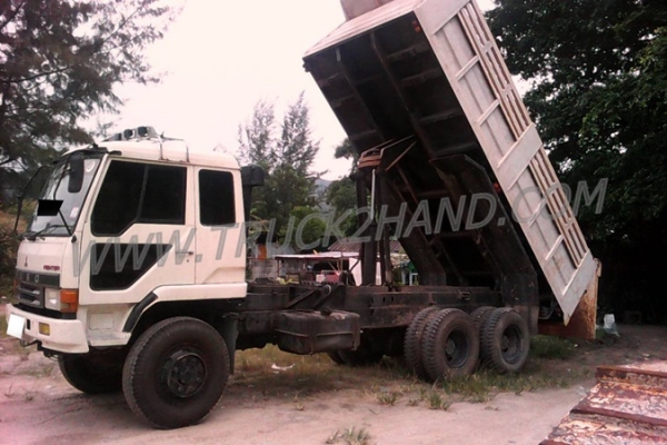 รถบรรทุก 10 ล้อดัมพ์ MITSUBISHI FUSO รถบรรทุก 10 ล้อดัมพ์ MITSUBISHI FUSO