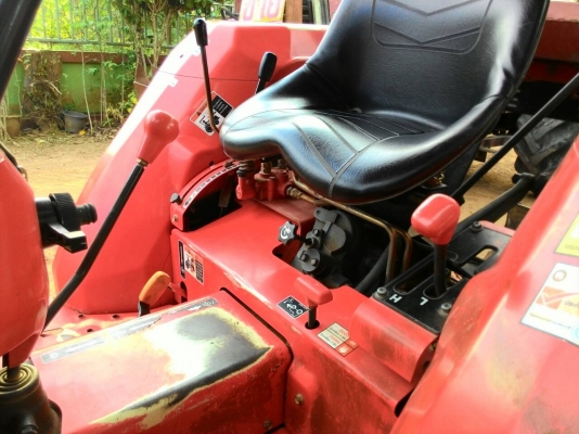 ขายรถไถ KUBOTA L2808 มีดันหน้า รถสภาพเดิมๆไม่ได้ทำสีใหม่ พร้อมใช้งาน