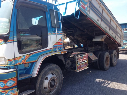 ขายรถ 10 ล้อ HINO 3 เพลา MEGA 320 แรงม้า พร้อมพ่วง โทร 0814458684 มาดูรถก่อน แล้วมาคุยกันครับ