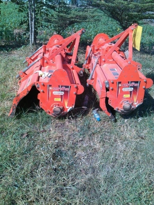 **ตัวละ38,000 บ.ต่อรอง**ขาย จอบหมุน/โรตารี่ ตราช้าง รุ่นRX182F สำหรับรถไถ KUBOTA 45,47 แรง สภาพดี ใช้งานน้อย ประมาณ 2xx ชั่วโมง ขนาด 1.80ม. ใบครบ ใบเต็มดี บอดี้เดิม สีสันยังสวย ไม่ผุ มีให้เลือก 2 ตัว รุ่นเดียวกัน ใช้งานพอกัน พร้อมใช้ พร้อมลุยงาน ราคาต่อรอ **ตัวละ38,000 บ.ต่อรอง**ขาย จอบหมุน/โรตารี่ ตราช้าง รุ่นRX182F สำหรับรถไถ KUBOTA 45,47 แรง สภาพดี ใช้งานน้อย ประมาณ 2xx ชั่วโมง ขนาด 1.80ม. ใบครบ ใบเต็มดี บอดี้เดิม สีสันยังสวย ไม่ผุ มีให้เลือก 2 ตัว รุ่นเดียวกัน ใช้งานพอกัน พร้อมใช้ พร้อมลุยงาน ราคาต่อรอ