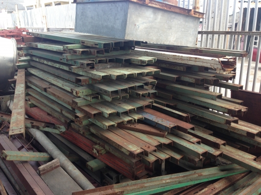 ขายเหล็กรางน้ำมือสอง คุณภาพดี ราคาถูกครับ โลละ25บาท