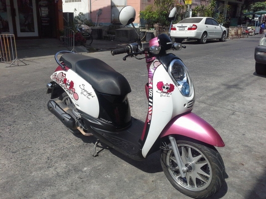 Scoopy i ปี 2011 สวย ล้อแม็ค เครื่องเดิมๆ ภาษี พรบ.ยังไม่หมด เอกสารจำนำครบ