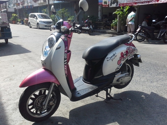 Scoopy i ปี 2011 สวย ล้อแม็ค เครื่องเดิมๆ ภาษี พรบ.ยังไม่หมด เอกสารจำนำครบ