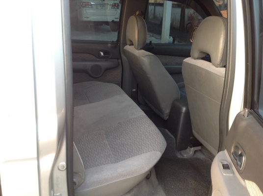 ฟอร์ดเรนเจอ 4 ประตู โฟวิล 4x4 แต่งเต็ม มือเดียวป้ายแดง ราคา 228000 บาท ฟอร์ดเรนเจอ 4 ประตู โฟวิล 4x4 แต่งเต็ม มือเดียวป้ายแดง ราคา 228000 บาท