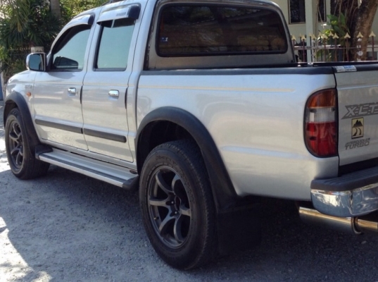 ฟอร์ดเรนเจอ 4 ประตู โฟวิล 4x4 แต่งเต็ม มือเดียวป้ายแดง ราคา 228000 บาท ฟอร์ดเรนเจอ 4 ประตู โฟวิล 4x4 แต่งเต็ม มือเดียวป้ายแดง ราคา 228000 บาท