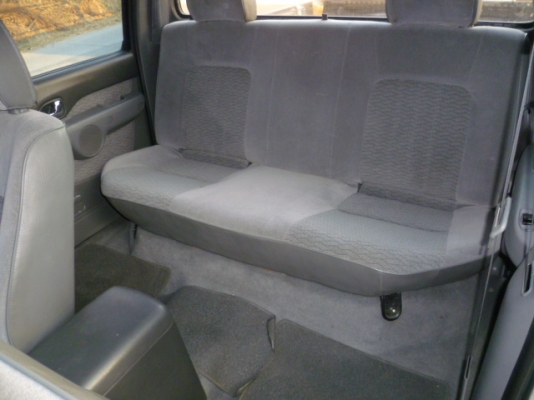 ฟอร์ดเรนเจอ 4 ประตู โฟวิล 4x4 แต่งเต็ม มือเดียวป้ายแดง ราคา 228000 บาท ฟอร์ดเรนเจอ 4 ประตู โฟวิล 4x4 แต่งเต็ม มือเดียวป้ายแดง ราคา 228000 บาท