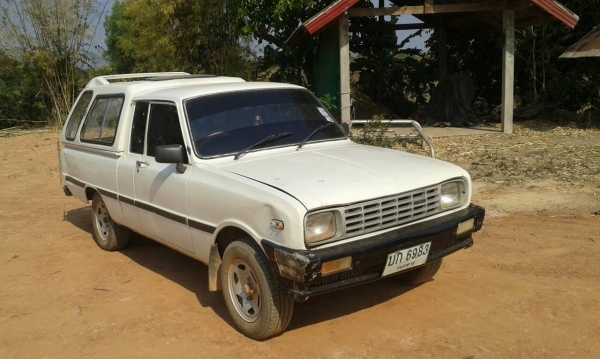 MAZDA 1.4 FAMILIA รถสวยครับ พร้อมใช้