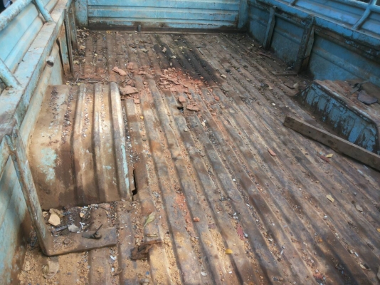 ขาย4ล้อกลางNKR100แรงปี37ขอลดราคาอีกคับ170,000