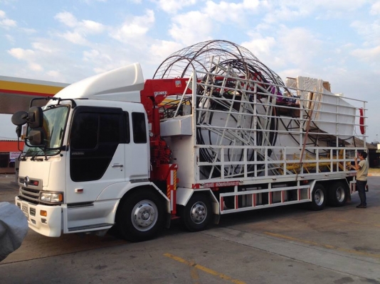 ขาย รถบรรทุกติดเครน