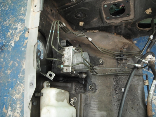 -ขายแชสซี triton และหัวเก๋ง -ขายแชสซี triton และหัวเก๋ง