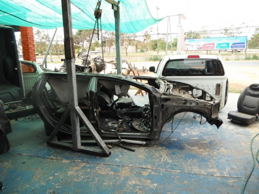 -ขายแชสซี triton และหัวเก๋ง