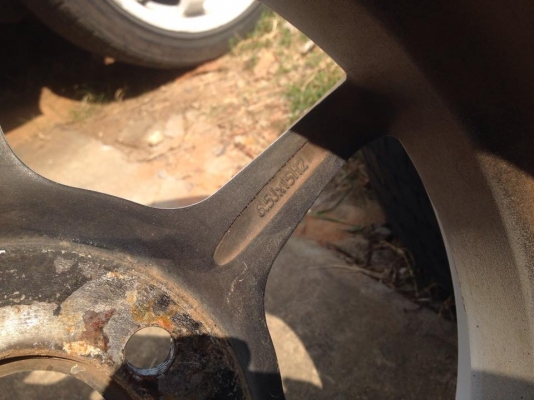 ล้อ P-1 ก้านตรง ขอบ15 พร้อมยาง ไม่คด ไม่ดุ้ง พร้อมส่งทั่วไทย ถูกๆไปเลยจ้า ล้อ P-1 ก้านตรง ขอบ15 พร้อมยาง ไม่คด ไม่ดุ้ง พร้อมส่งทั่วไทย ถูกๆไปเลยจ้า