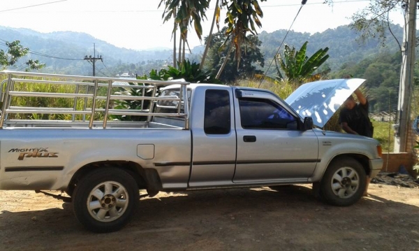 ไมตี้ปี37 เครื่องดี ยางใหม่4เส้น ภาษี58 ช่วงล่างทำมาใหม่