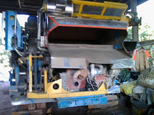 รถเกี่ยวข้าวไทยเสงยนต์