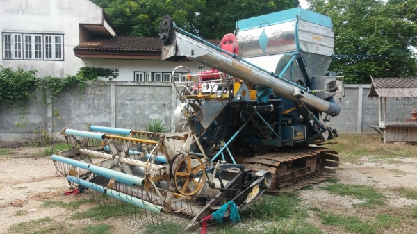 ขายรถเกี่ยวข้าว + เทเลอร์