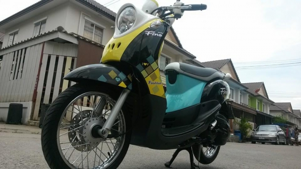Yamaha FINO ปี 57 ราคา 20,500 บาท