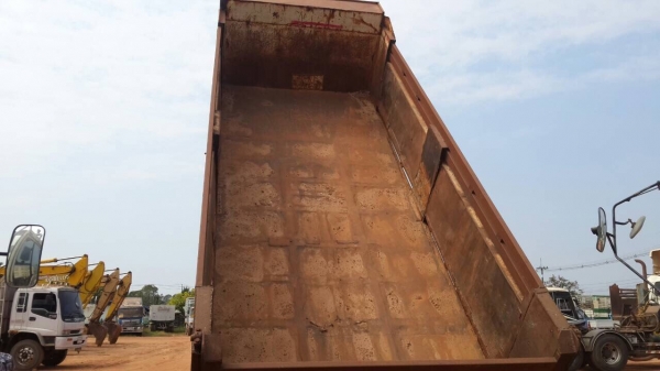 FN527 TD 10ล้อดั้ม 2เพลาทะเบียนพร้อมสนใจติดต่อ0903567612