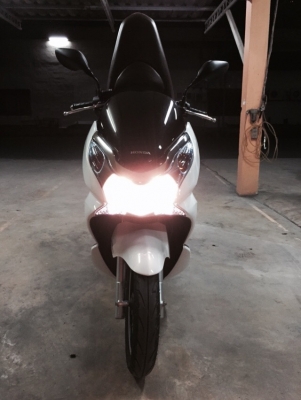 ขายรถมอเตอร์ไซค์ Honda PCX-125 ป้ายแดง