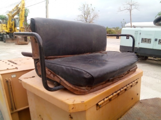 D4E-52X # 1210UP สินค้าอยู่ญี่ปุ่น ต้องสั่งนำเข้า (เพิ่มรูป)