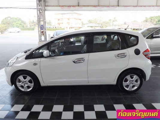 HONDA JAZZ 1.5 VTEC AUTO ปี 2008
