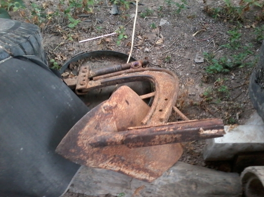 ขายรถไถนาเดินตามสภาพพร้อมใช้ คูโบต้า 9.5 แรง พร้อมอุปกรณ์ ผาน คาด ผานหัวหมู ราคาต่อรองได้ครับ