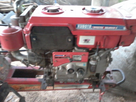 ขายรถไถนาเดินตามสภาพพร้อมใช้ คูโบต้า 9.5 แรง พร้อมอุปกรณ์ ผาน คาด ผานหัวหมู ราคาต่อรองได้ครับ