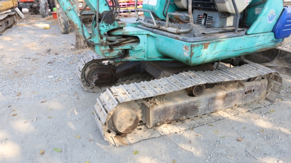 รถขุด Komatsu PC25-1 เก่าไทย