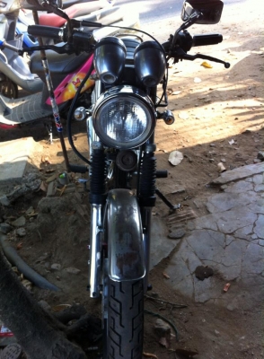 ขาย Honda CG ตระกูลดี 125 4จังหวะสภาพดูแลรักษาเป็นอย่างดี ล้อขอบ18"หน้าและหลัง รถมอไซต์สไตล์คลาสสิคสมัยคุณพ่อยังหนุ่มหล่อ ขายถูก เพียง 22,222.-บาท เท่านั้นครับ (มีหน้าเล่มทะเบียนให้ครับ) 093-9319456 ขาย Honda CG ตระกูลดี 125 4จังหวะสภาพดูแลรักษาเป็นอย่างดี ล้อขอบ18"หน้าและหลัง รถมอไซต์สไตล์คลาสสิคสมัยคุณพ่อยังหนุ่มหล่อ ขายถูก เพียง 22,222.-บาท เท่านั้นครับ (มีหน้าเล่มทะเบียนให้ครับ) 093-9319456