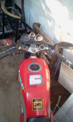 Kawasaki Victor Mเดิมๆ แฝดคนละฝากะKR ตระกูล2Tยอดนิยม