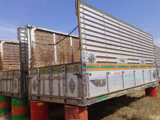 **250,000 บ.ต่อรอง**ขายกระบะมิเนียมเกษตร ล่อง/ไม่ดั้ม สำหรับรถบรรทุก10ล้อ ยกลงจาก 10ล้อHINO FL1J กระบะเนียมเกษตร อู่ สหกิจ ความกว้างคัสซี 85 เซนติเมตร ความยาว 6.0ม. กว้าง2.40ม. สูง2.30ม. สภาพดี ไม่ช้ำ พื้นดี ข้างยังสวย ไม่ผุ ทรงสวย สีสันดี มีทั้งหมด 4ลูก