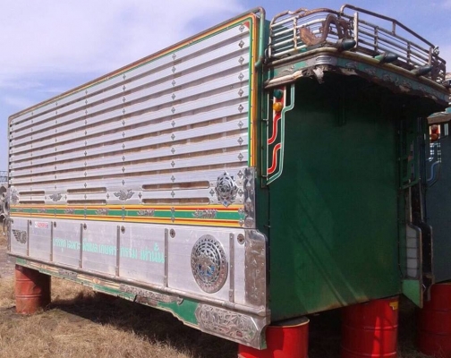 **250,000 บ.ต่อรอง**ขายกระบะมิเนียมเกษตร ล่อง/ไม่ดั้ม สำหรับรถบรรทุก10ล้อ ยกลงจาก 10ล้อHINO FL1J กระบะเนียมเกษตร อู่ สหกิจ ความกว้างคัสซี 85 เซนติเมตร ความยาว 6.0ม. กว้าง2.40ม. สูง2.30ม. สภาพดี ไม่ช้ำ พื้นดี ข้างยังสวย ไม่ผุ ทรงสวย สีสันดี มีทั้งหมด 4ลูก