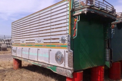 **250,000 บ.ต่อรอง**ขายกระบะมิเนียมเกษตร ล่อง/ไม่ดั้ม สำหรับรถบรรทุก10ล้อ ยกลงจาก 10ล้อHINO FL1J กระบะเนียมเกษตร อู่ สหกิจ ความกว้างคัสซี 85 เซนติเมตร ความยาว 6.0ม. กว้าง2.40ม. สูง2.30ม. สภาพดี ไม่ช้ำ พื้นดี ข้างยังสวย ไม่ผุ ทรงสวย สีสันดี มีทั้งหมด 4ลูก